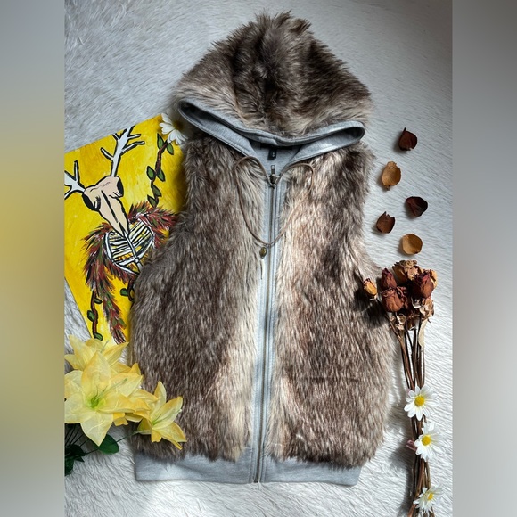 Y2k Faux fur furry hooded reversible sweater vest - Picture 7 of 17